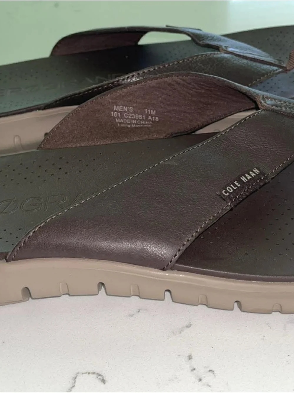 Cole Haan Zerogrand Men's Brown Leather Flip Sandals size 11 Excellent